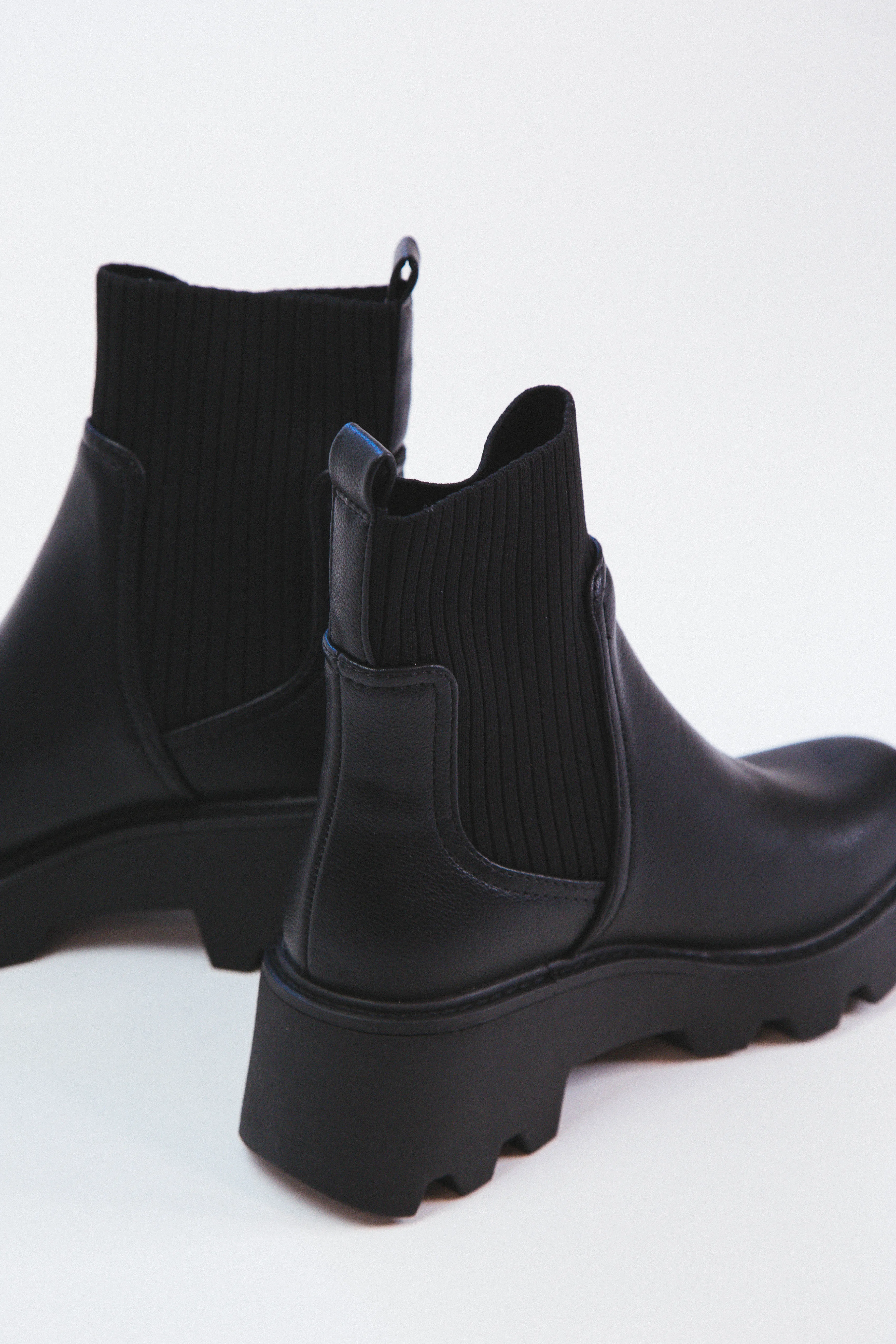 Villa Chelsea Lug Boot, Black |  DV by Dolce Vita