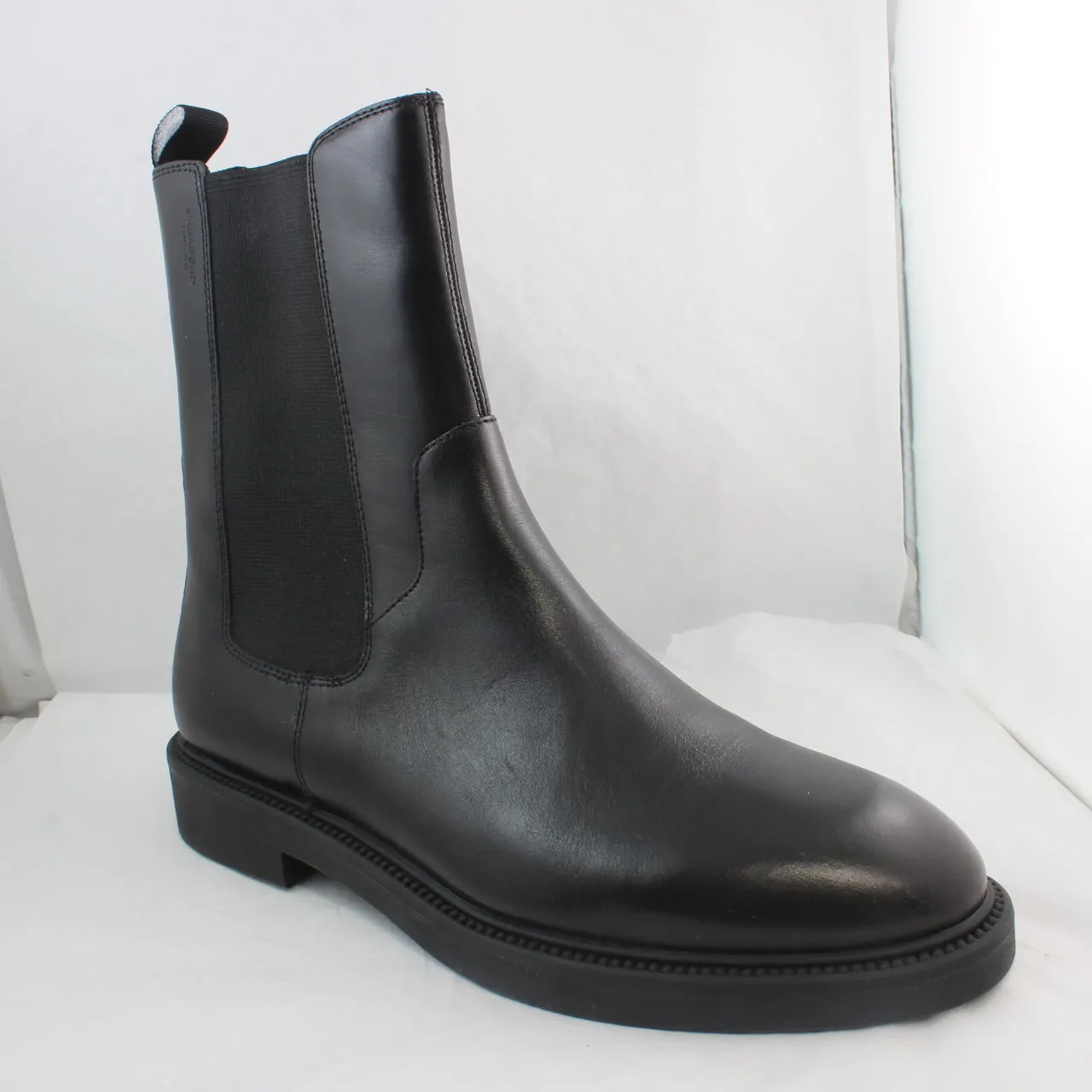 Womens Vagabond Shoemakers Alex High Chelsea Boots in Black