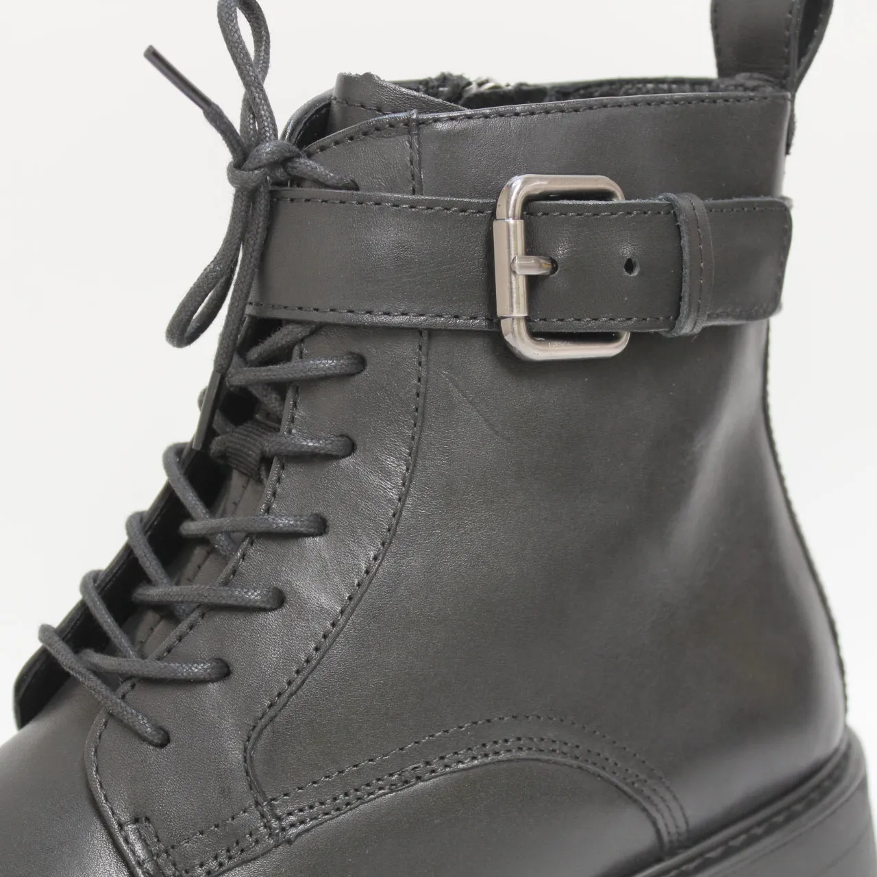 Womens Vagabond Shoemakers Cosmo 2.0 Lace Up Buckle Boots Black